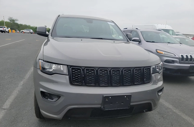 Jeep Grand Cherokee cena 56800 przebieg: 69324, rok produkcji 2019 z Radziejów małe 46